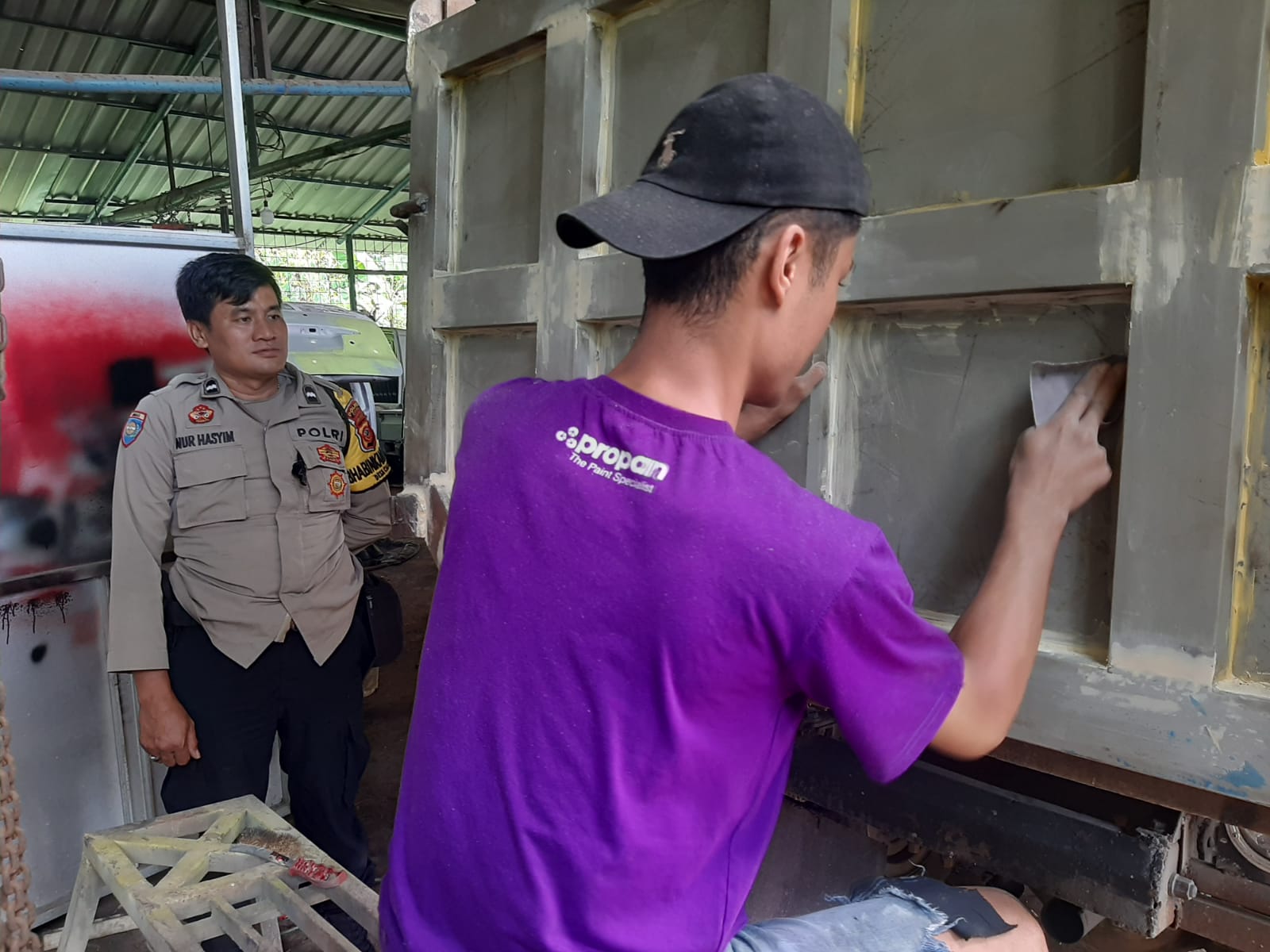 Perkuat Sinergitas, Polsek Cipaku Polres Ciamis Koorkom Kamtibmas ke Tokoh Desa Muktisari