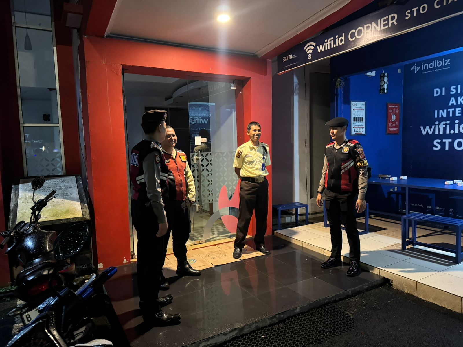 Polres Ciamis Intensifkan Patroli Dialogis Malam Hari, Wujudkan Rasa Aman di Lingkungan Masyarakat