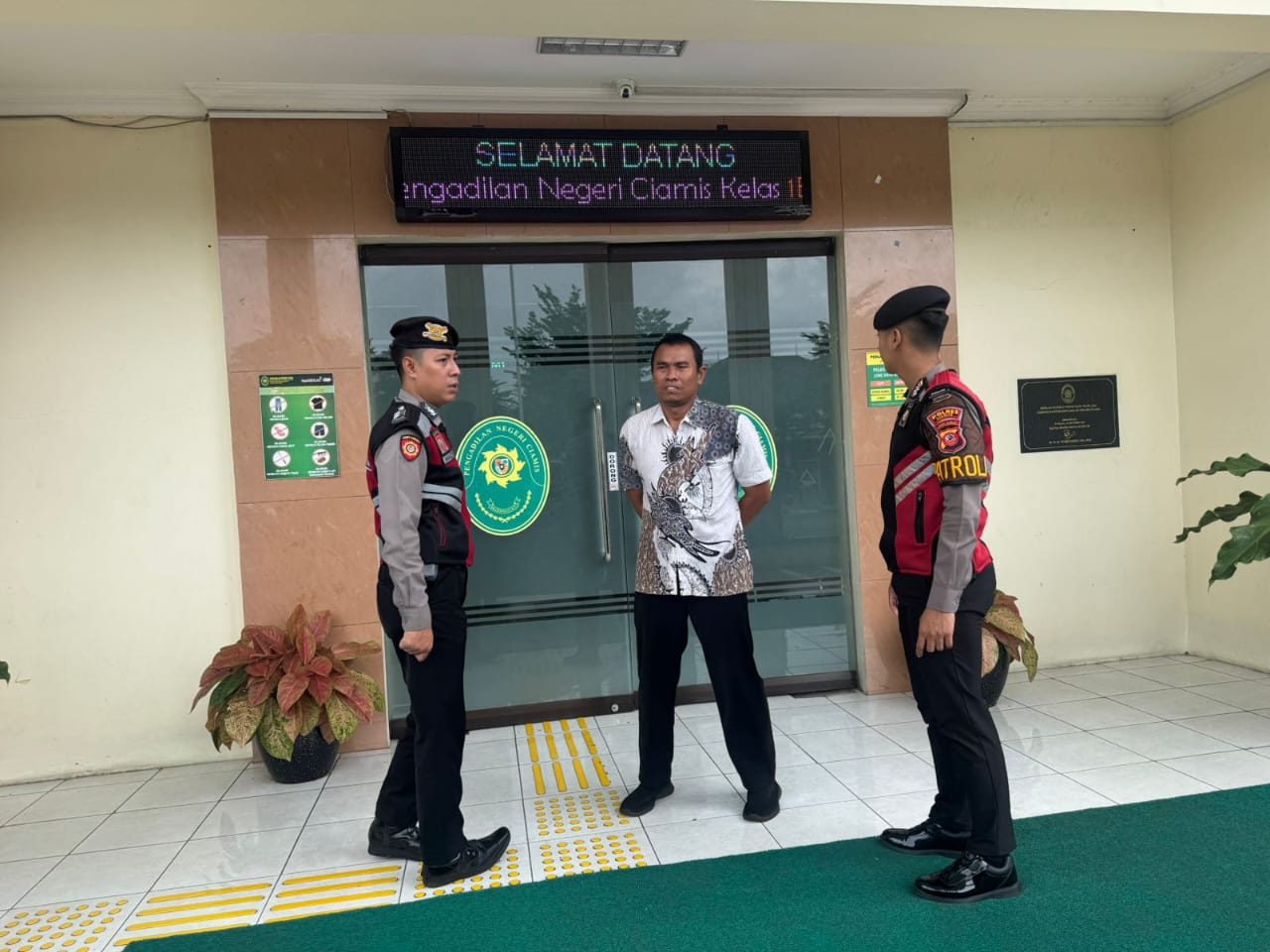 Polres Ciamis Gelar Patroli Dialogis di Sejumlah Titik Strategis, Wujud Nyata Kehadiran Polisi di Tengah Masyarakat