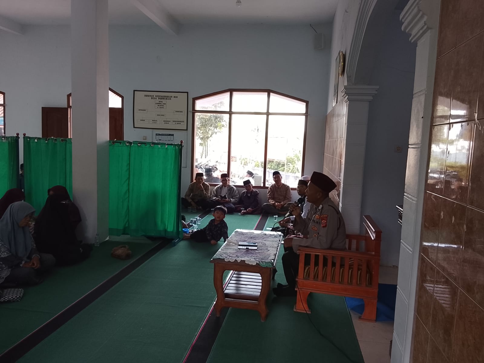 Polsek Rajadesa Hadir di Tengah Masyarakat Lewat Binluh Pengajian Bulanan, Perkuat Sinergi dan Kepedulian Kamtibmas