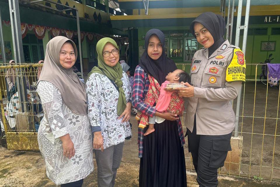 Polsek Ciamis Hadir Dukung Kegiatan Posyandu di Desa Mekarjadi sebagai Bentuk Kepedulian terhadap Kesehatan Masyarakat