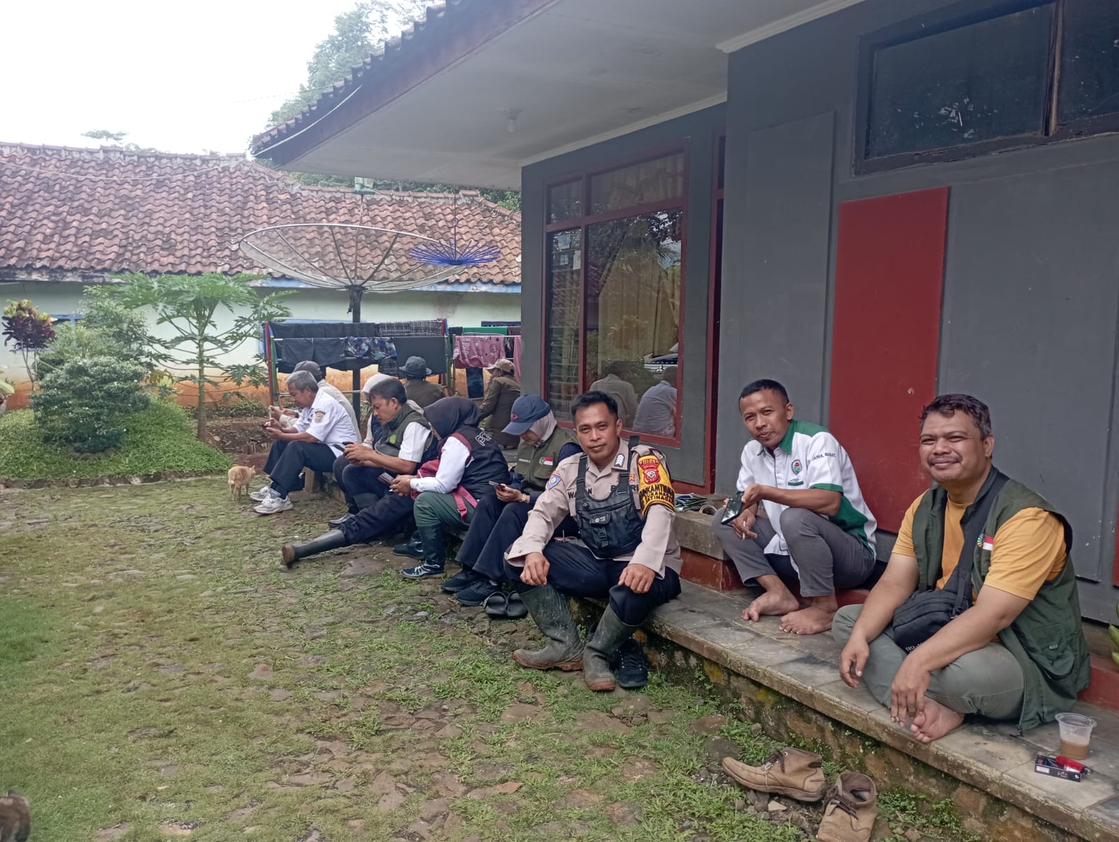 Polsek Kawali Gelar Patroli Dialogis Wujudkan Keamanan dan Ketertiban Masyarakat