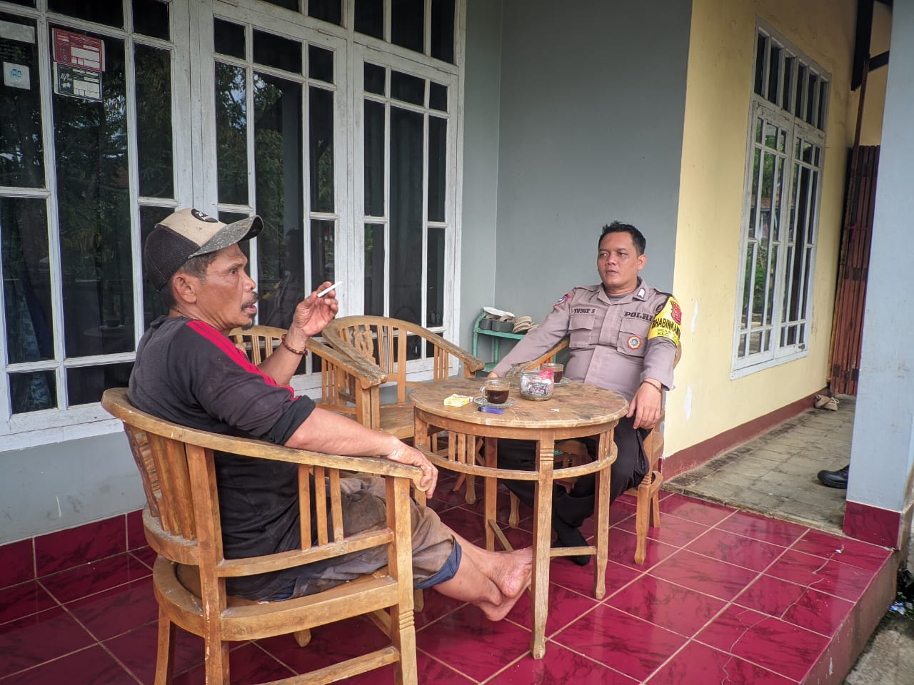 Polsek Cipaku Perkuat Kedekatan dengan Warga melalui Kegiatan Sambang Bhabinkamtibmas di Desa Gereba