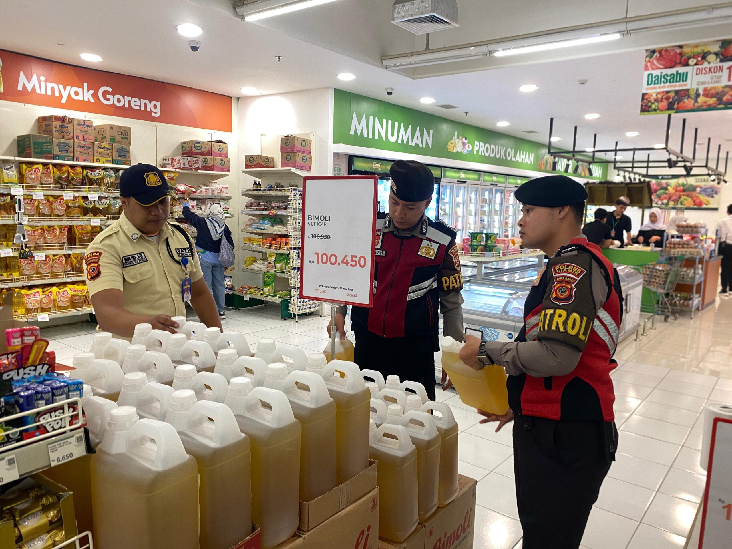 Sat Samapta Polres Ciamis Pantau Harga dan Ketersediaan Bahan Pokok, Pastikan Stabilitas Pasar Tetap Terjaga