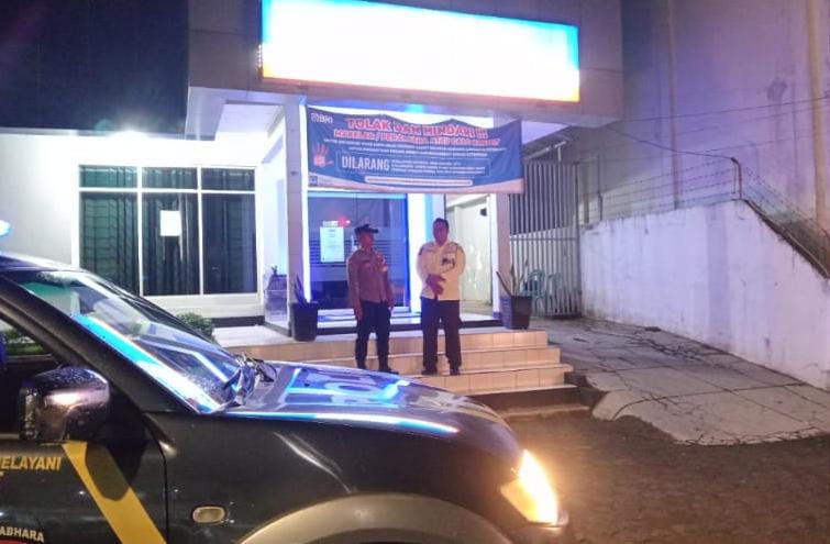Polsek Sukadana Perkuat Keamanan Malam, Kapolres Ciamis Tegaskan Komitmen Pelayanan Publik