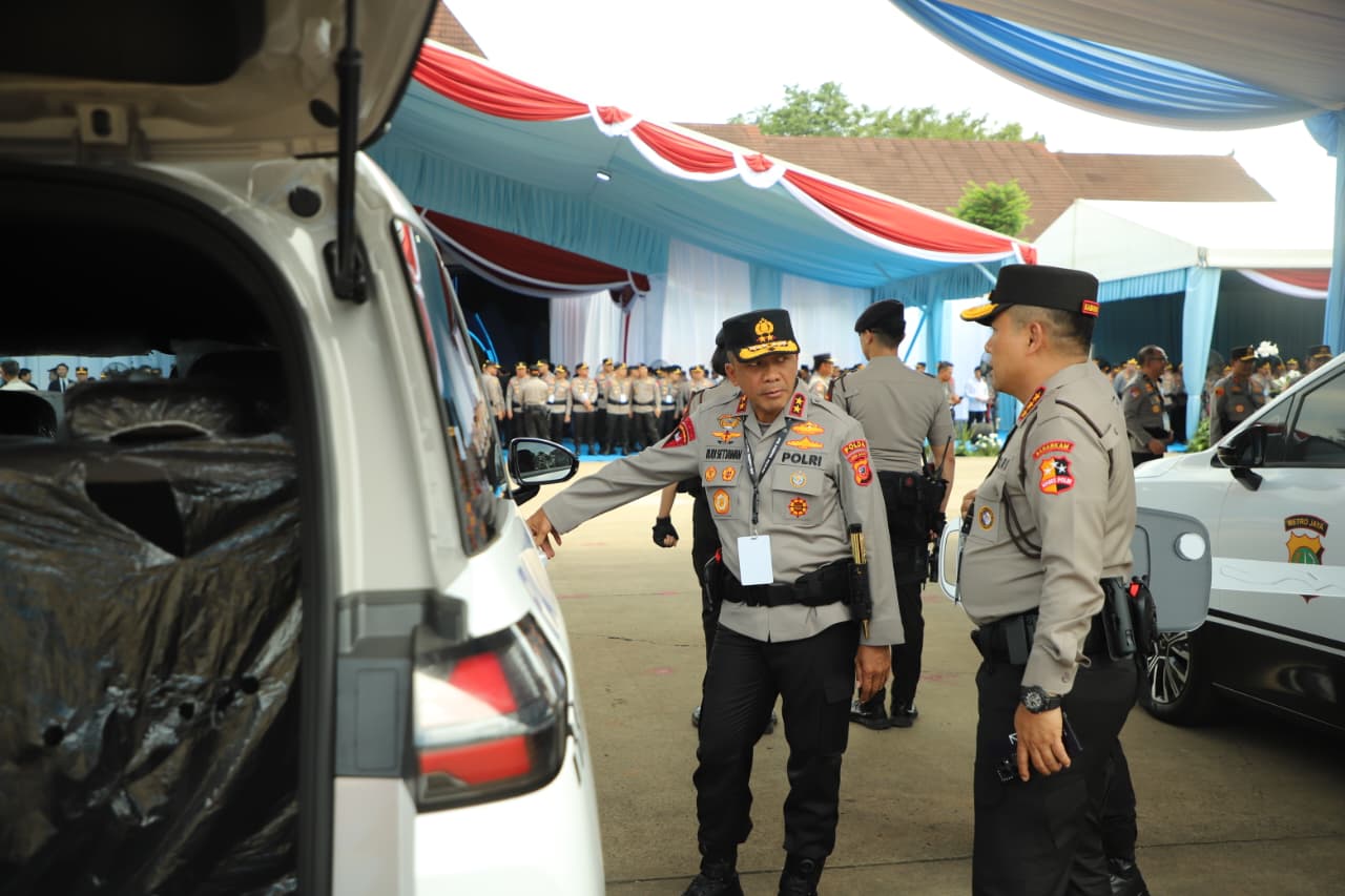 Kapolda Jabar Beserta Pejabat Utama Tertentu dan Kapolres Ikuti Apel Kasatwil Polri 2025 di Kabupaten Bogor