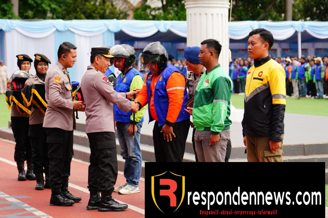 Kapolri Pimpin Apel Ojol Kamtibmas di Jabar: Bersatu Padu Jaga Keamanan