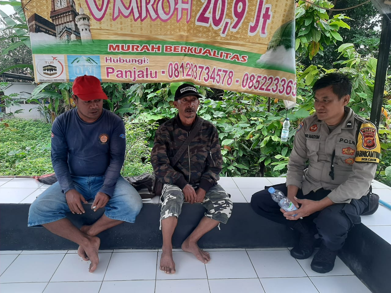 Polsek Cipaku Ajak Warga Dukung Ketahanan Pangan dan Jaga Kamtibmas Lewat Kegiatan Sambang dan Silaturahmi
