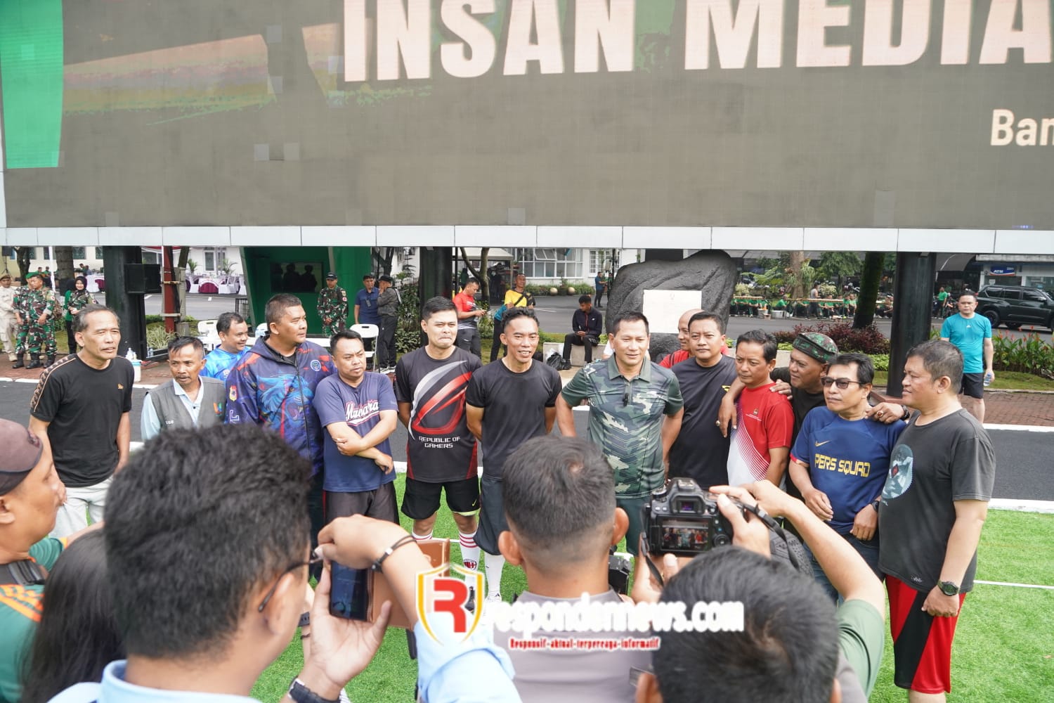 Sinergi TNI Dengan Media Dalam Membangun Informasi Publik Yang Konstruktif