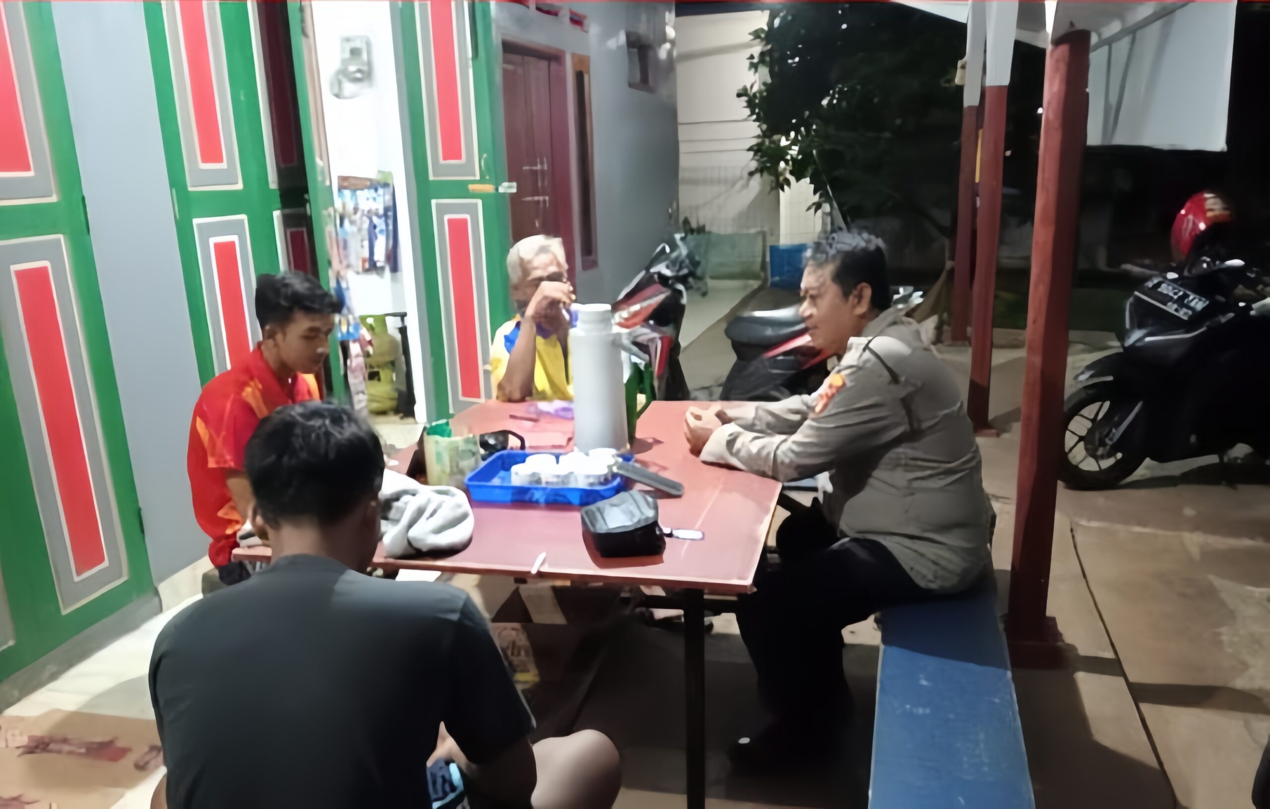 Polsek Sukadana Intensifkan Patroli Malam, Wujud Kehadiran Polisi dalam Cegah C3 dan Gangguan Kamtibmas