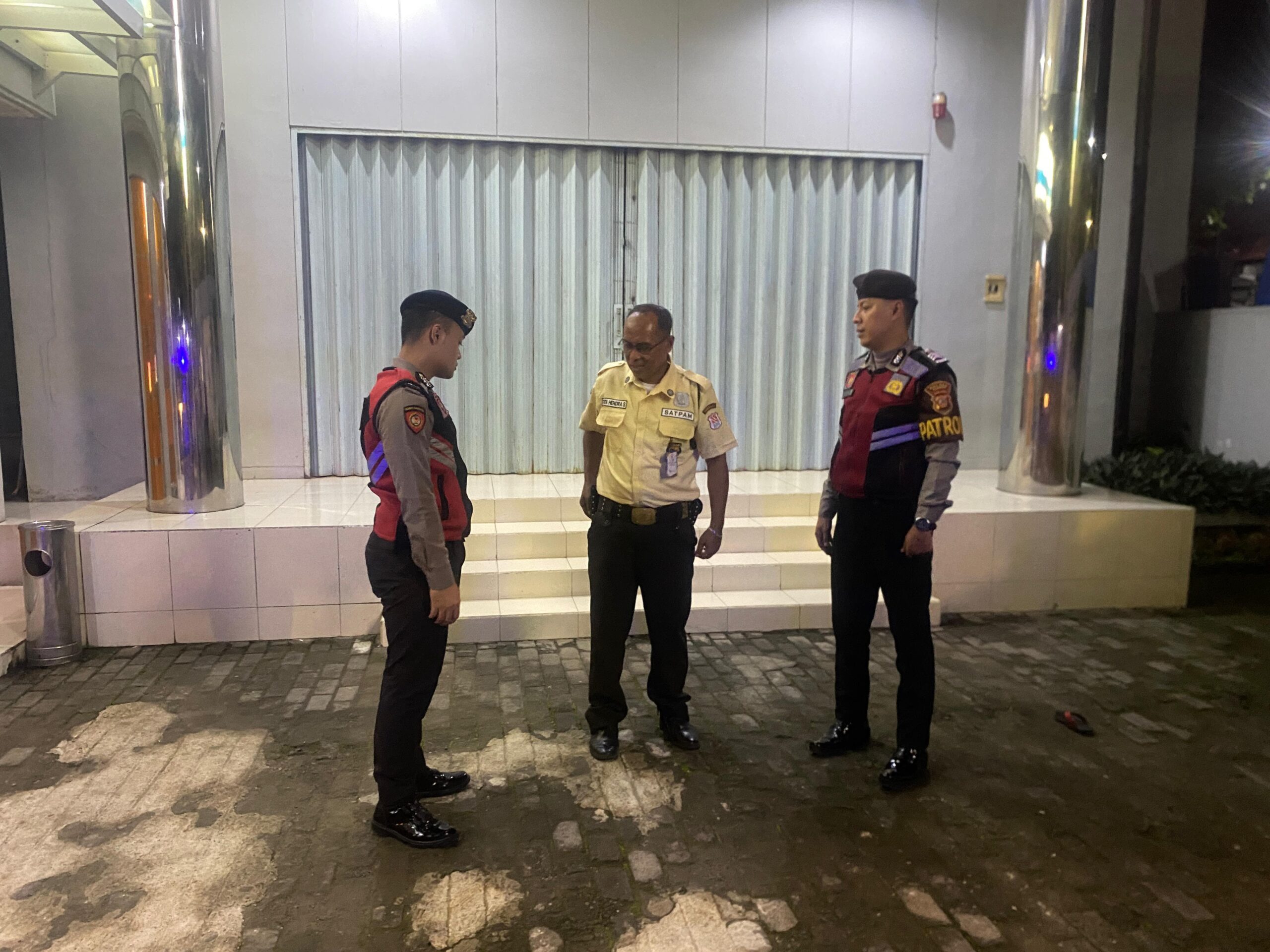 Polsek Cihaurbeuti Polres Ciamis Patroli Biru Antisipasi Gangguan Kamtinmas di Masyarakat