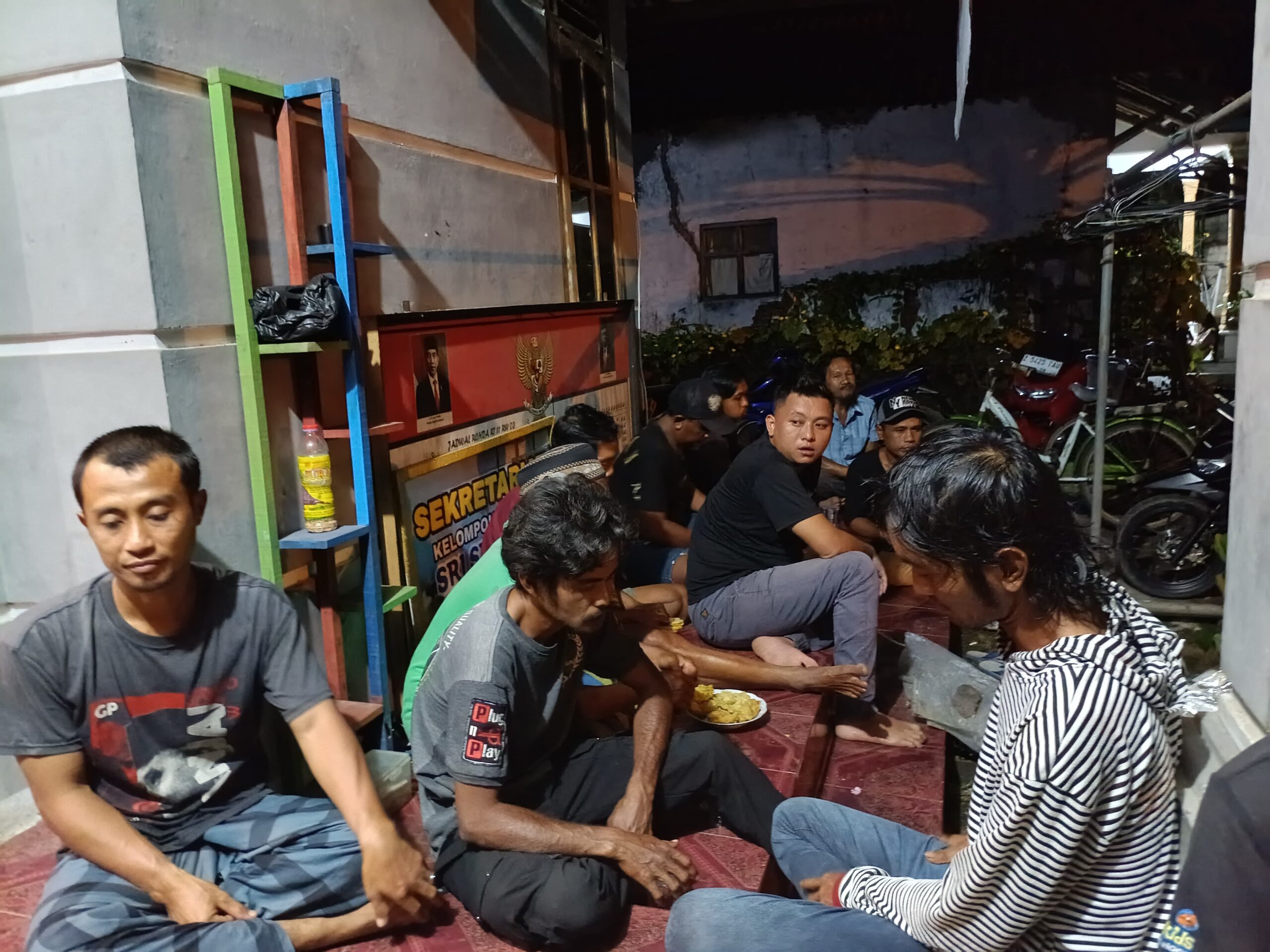 Perkuat Sinergitas, Polsek Lakbok Polres Ciamis Koorkom ke Warga Kalapagada Desa Kalapasawit