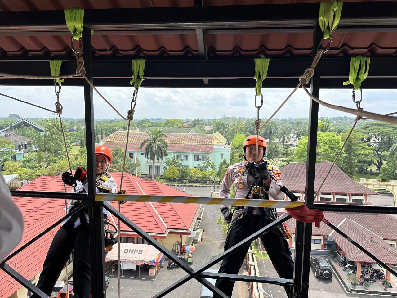 Sat Samapta Polres Ciamis Perkuat Kemampuan Penanggulangan Bencana Melalui Latihan SAR Gabungan Bersama BPBD