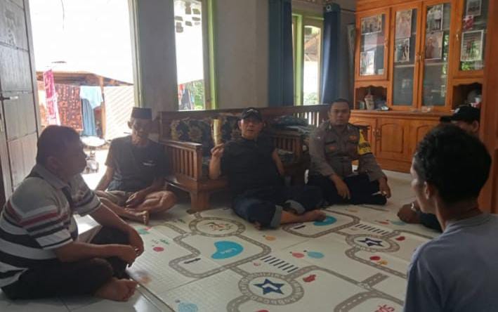Polsek Cimaragas Lakukan Sambang dan Problem Solving Warga, Perkuat Kehadiran Polisi dalam Menjaga Harmoni Sosial