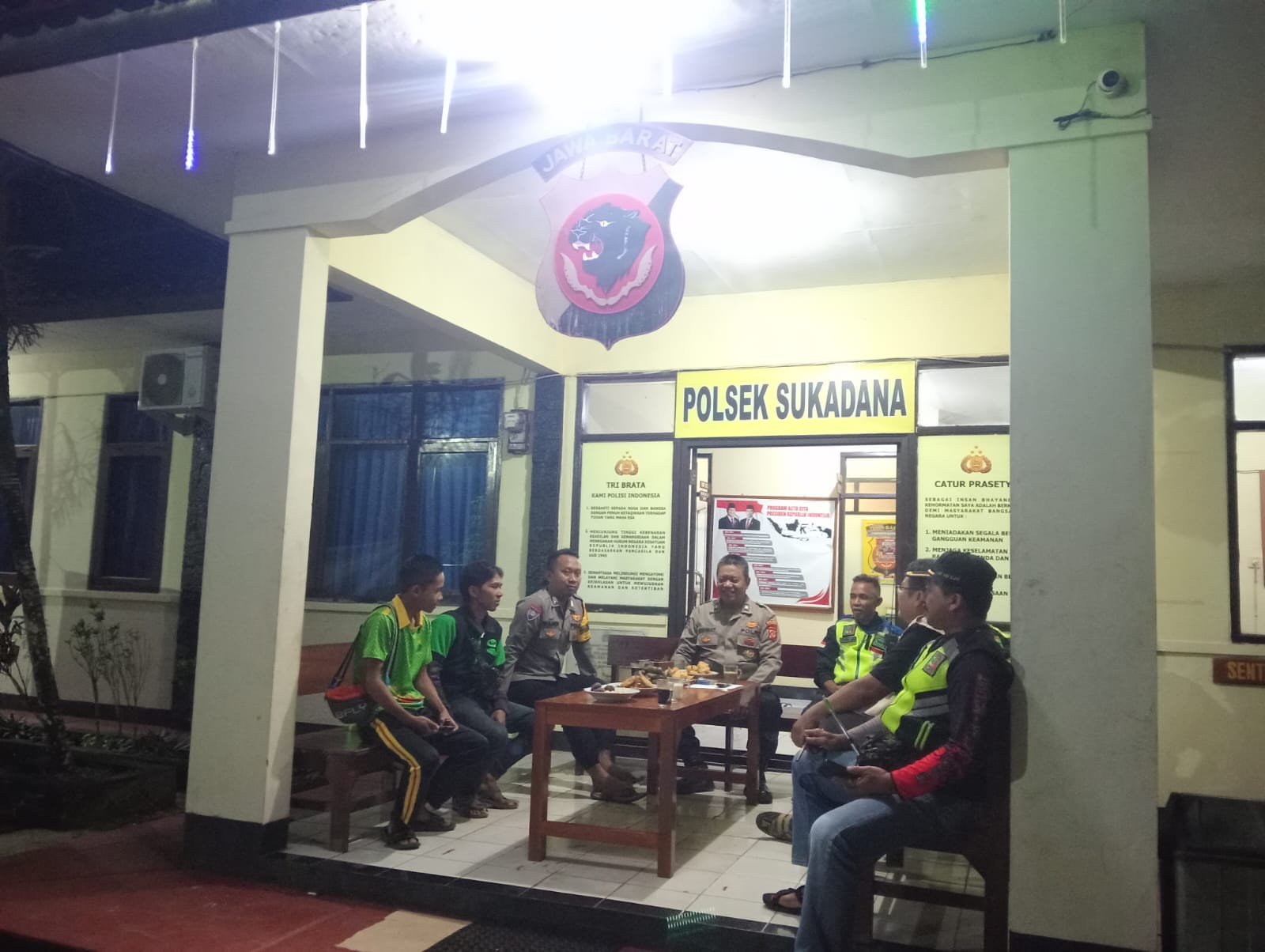 Polsek Sukadana Perkuat Sinergi dengan Komunitas RAPI, Dorong Peran Aktif Masyarakat Jaga Kamtibmas