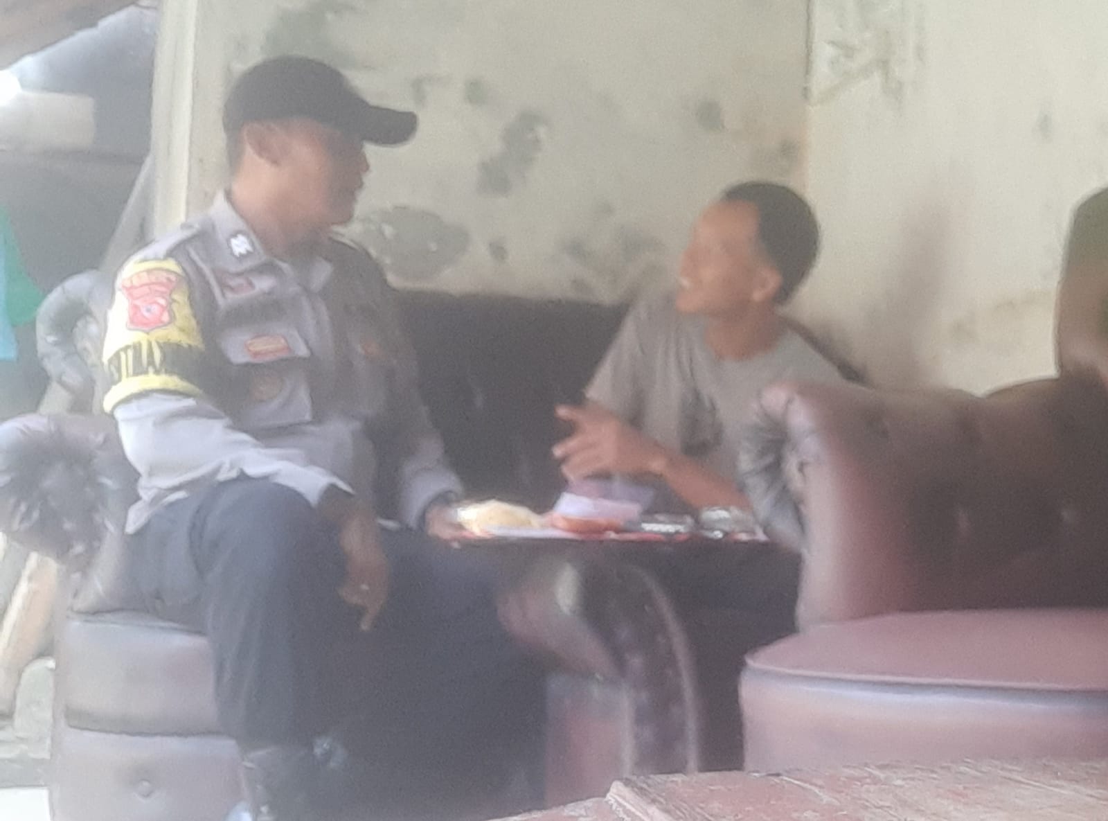 Perkuat Sinergitas, Polsek Cikoneng Polres Ciamis Koorkom ke Warga Lengonsari Desa Gunungcupu