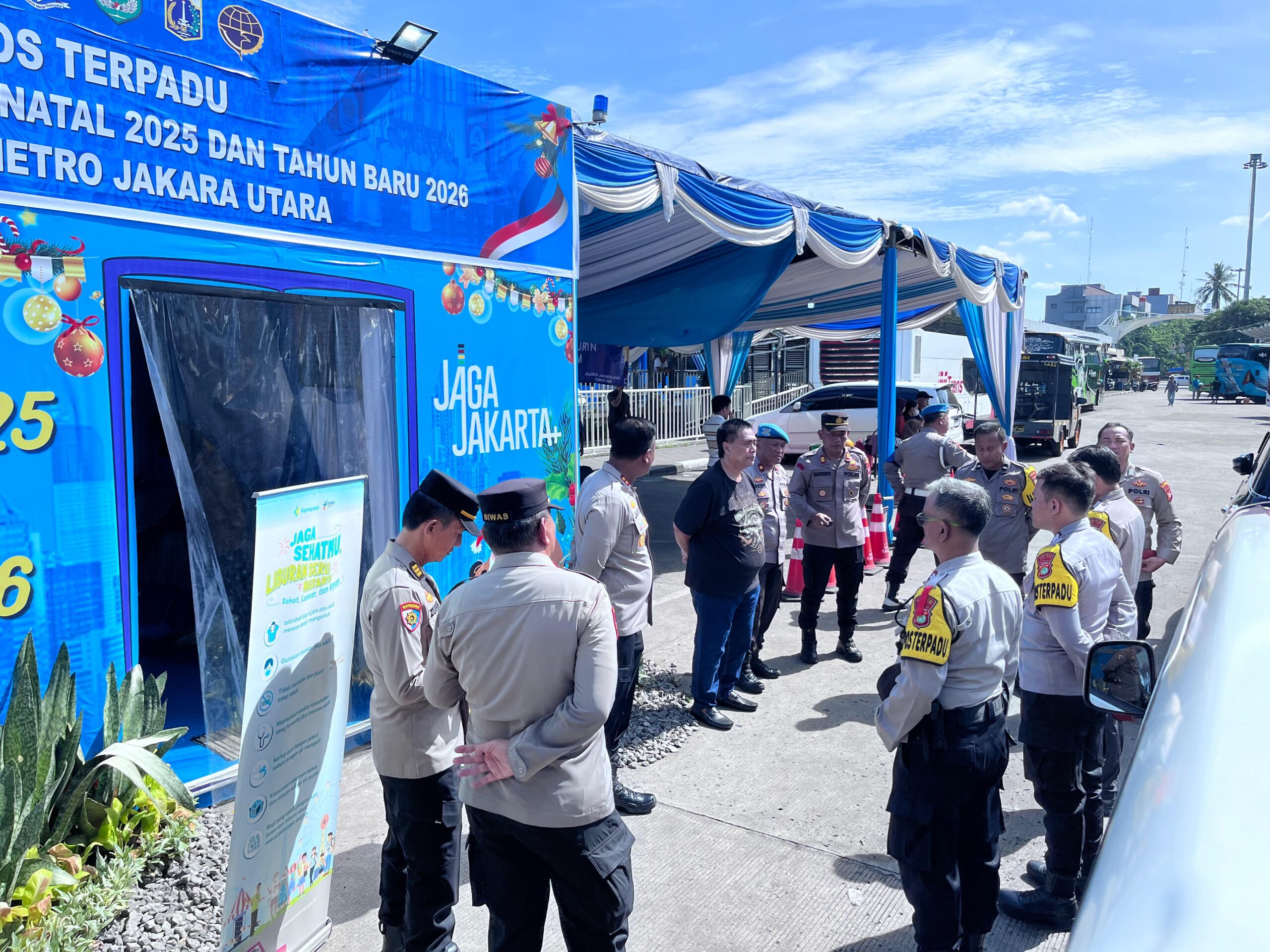 ‎Wakapolres Jakut Tinjau Pospam Tanjung Priok, Tegaskan Disiplin dan Kebersihan sebagai Prioritas