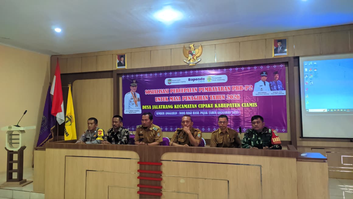 Polsek Cipaku Polres Ciamis Hadiri dan Amankan Sosialisasi Percepatan Pembayaran PBB-P2 di Desa Jalatrang, Dukung Kesadaran Pajak Masyarakat