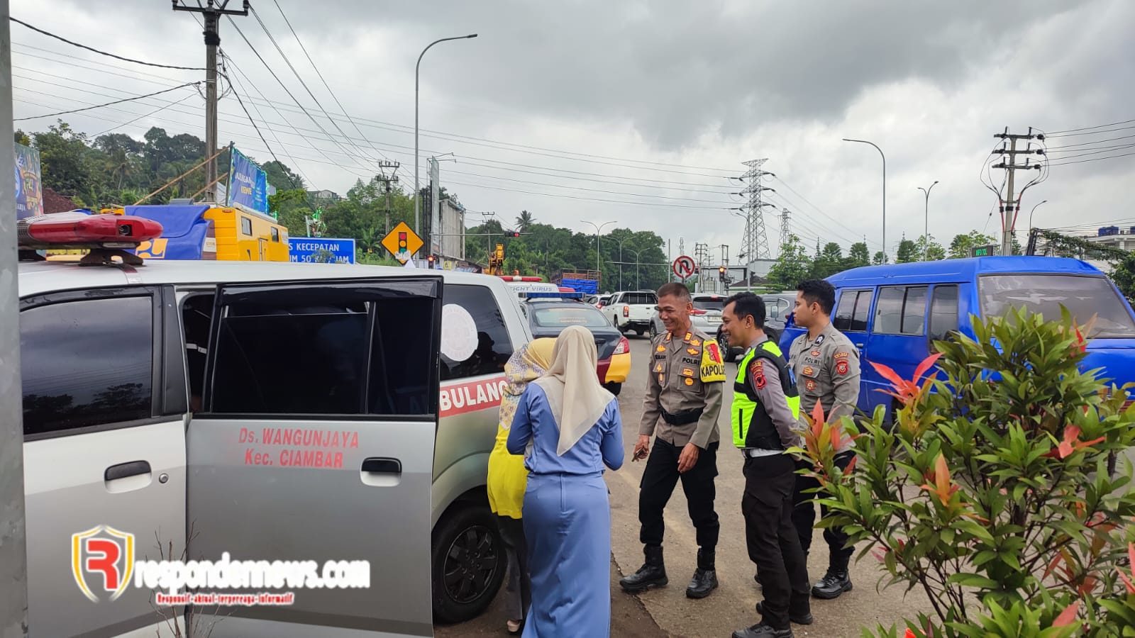 Sigap, Pos Pam Terpadu Exit Tol Parungkuda Bantu Persalinan Ibu Hamil