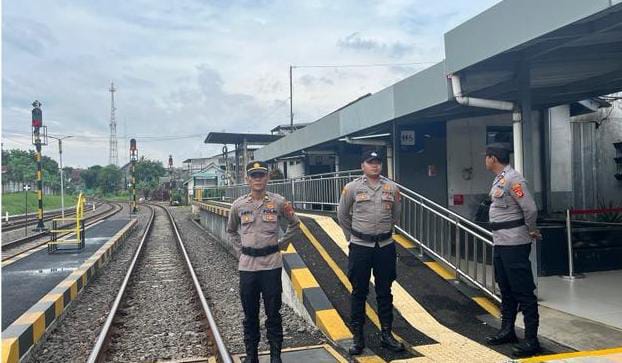 Polres Ciamis Intensifkan Patroli KRYD di Stasiun Ciamis, Wujudkan Keamanan dan Kenyamanan Masyarakat