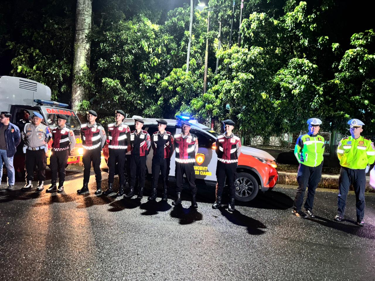 Berikan Rasa Nyaman, Polres Ciamis Lakukan Patroli KRYD Skala Besar Selama Ops Lilin Lodaya 2025