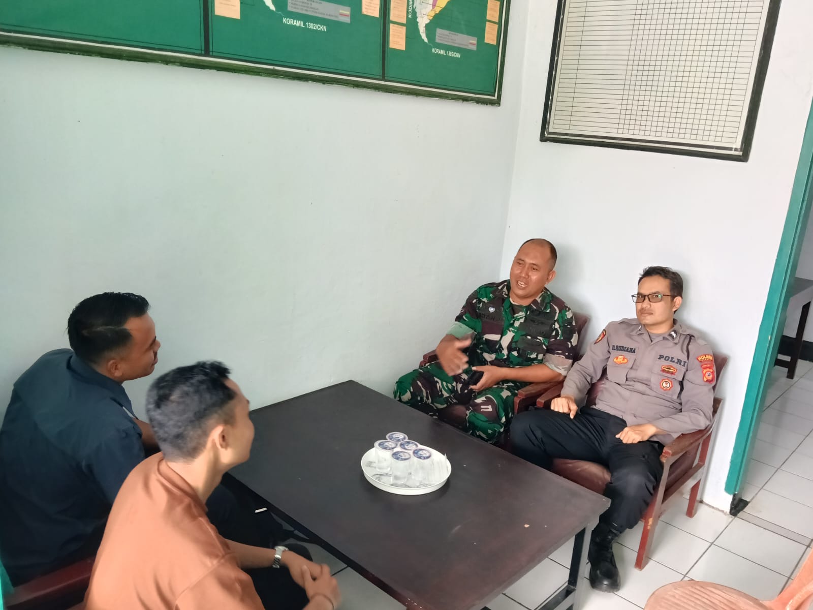 Pemerataan Penerima Manfaat, Polsek Cihaurbeuti dan Muspika Singkronisasi Bareng SPPG