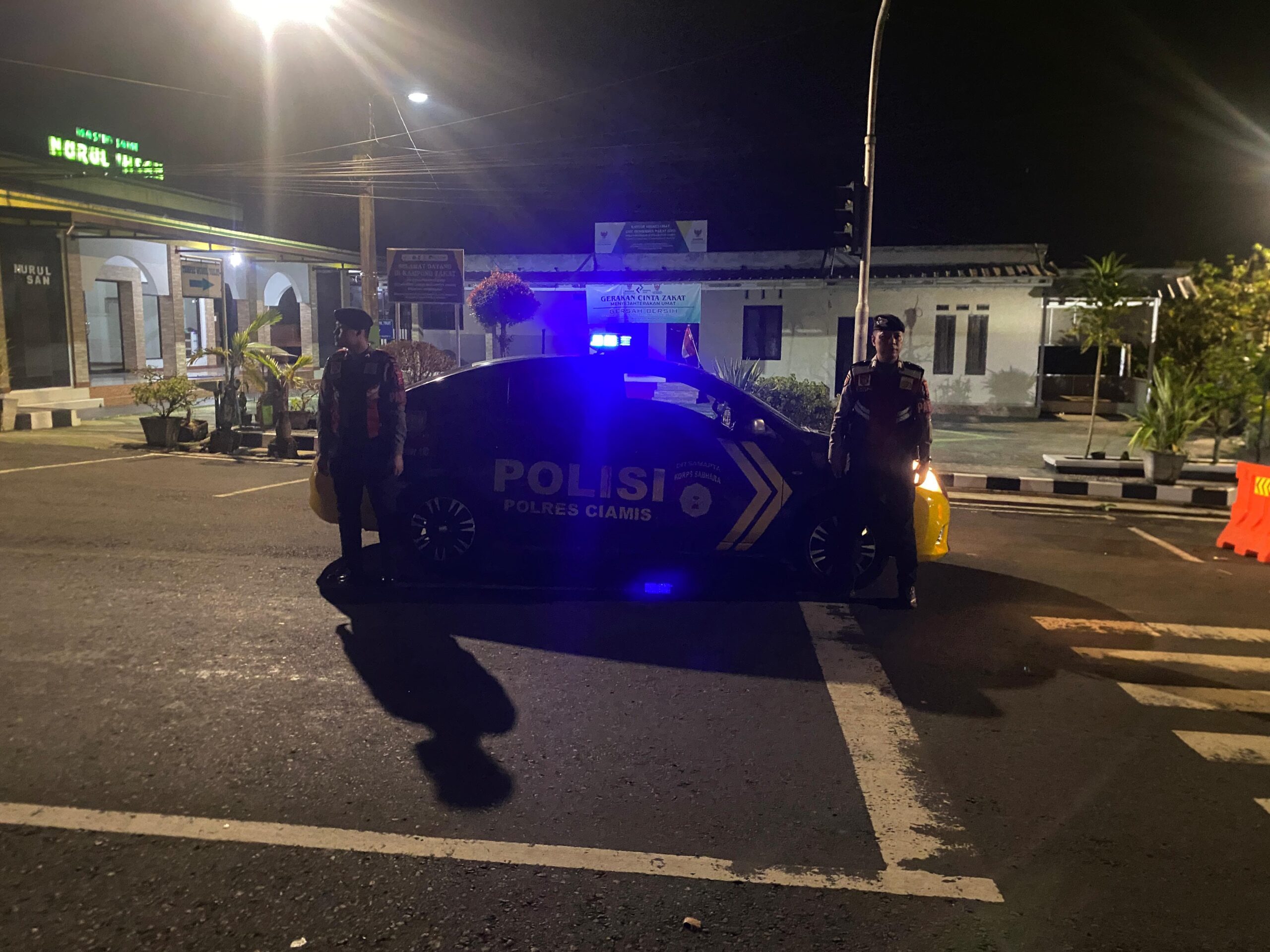 Samapta Polres Ciamis Patroli ke Simpang Cirahong Antisipasi Balapan Liar dan Premanisme