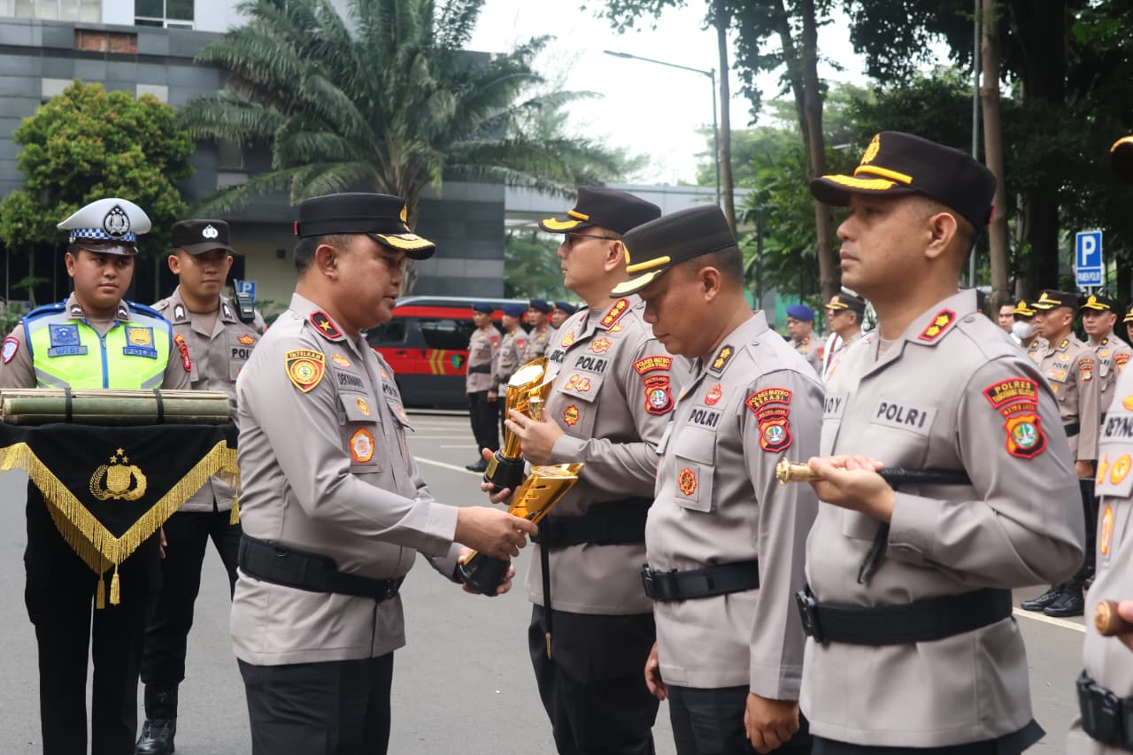 Polres Metro Jakarta Utara Raih Penghargaan Posyan Terbaik Ops Lilin Jaya