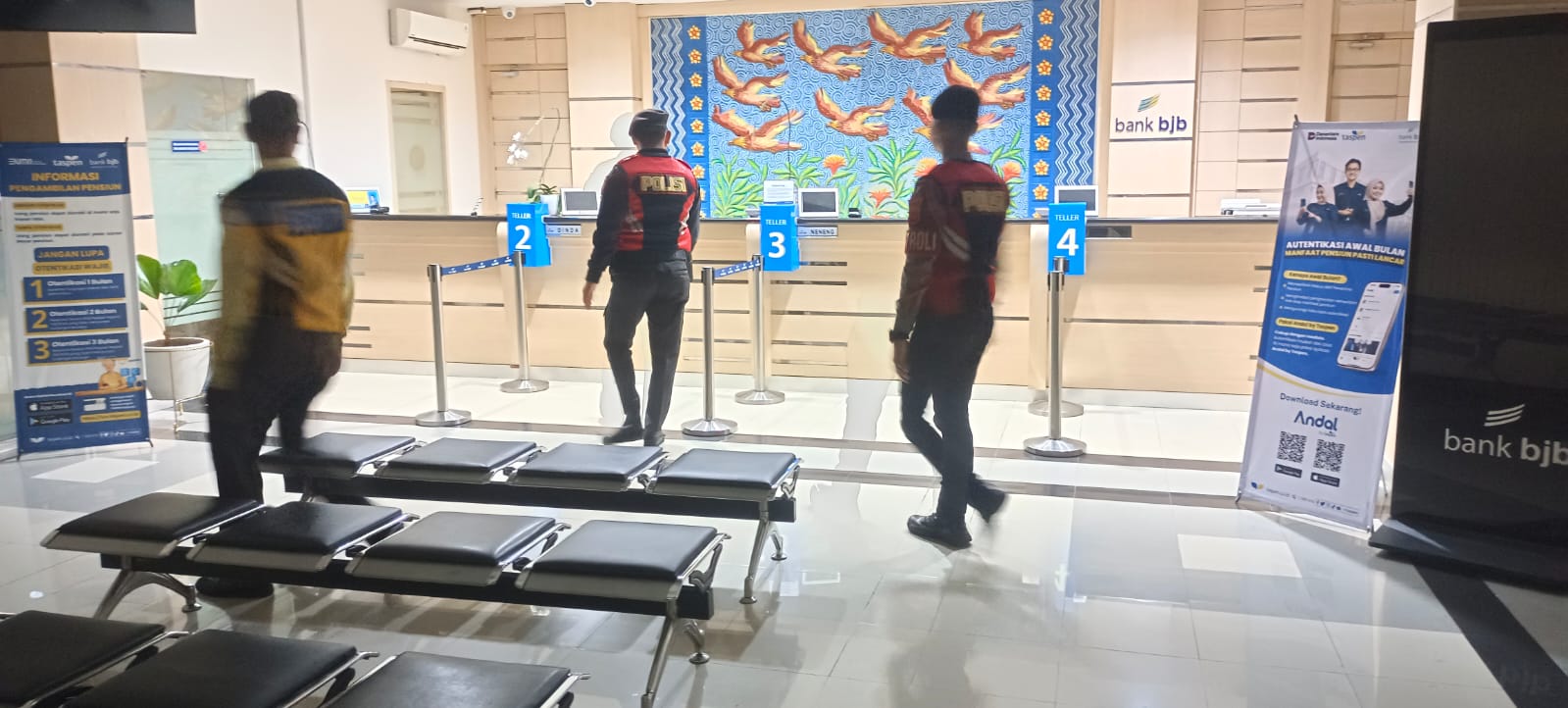 Sat Samapta Polres Ciamis Patroli ke Obvit di Jam Rawan, Kantor Perbankan Jadi Sasaran