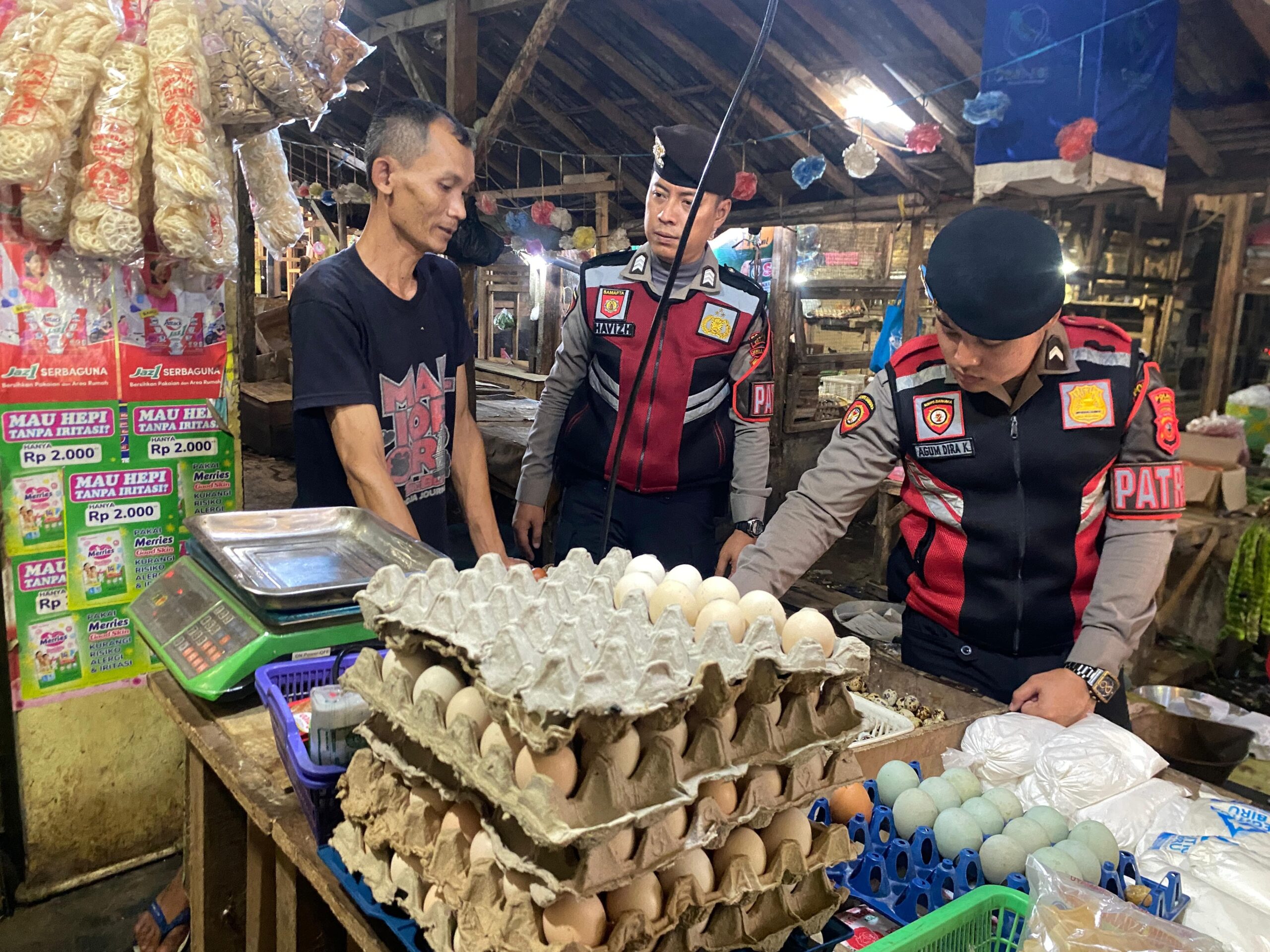 Polsek Kawali Monitoring Wilayah Rawan Banjir, Wujud Kehadiran Polri Lindungi Keselamatan Warga