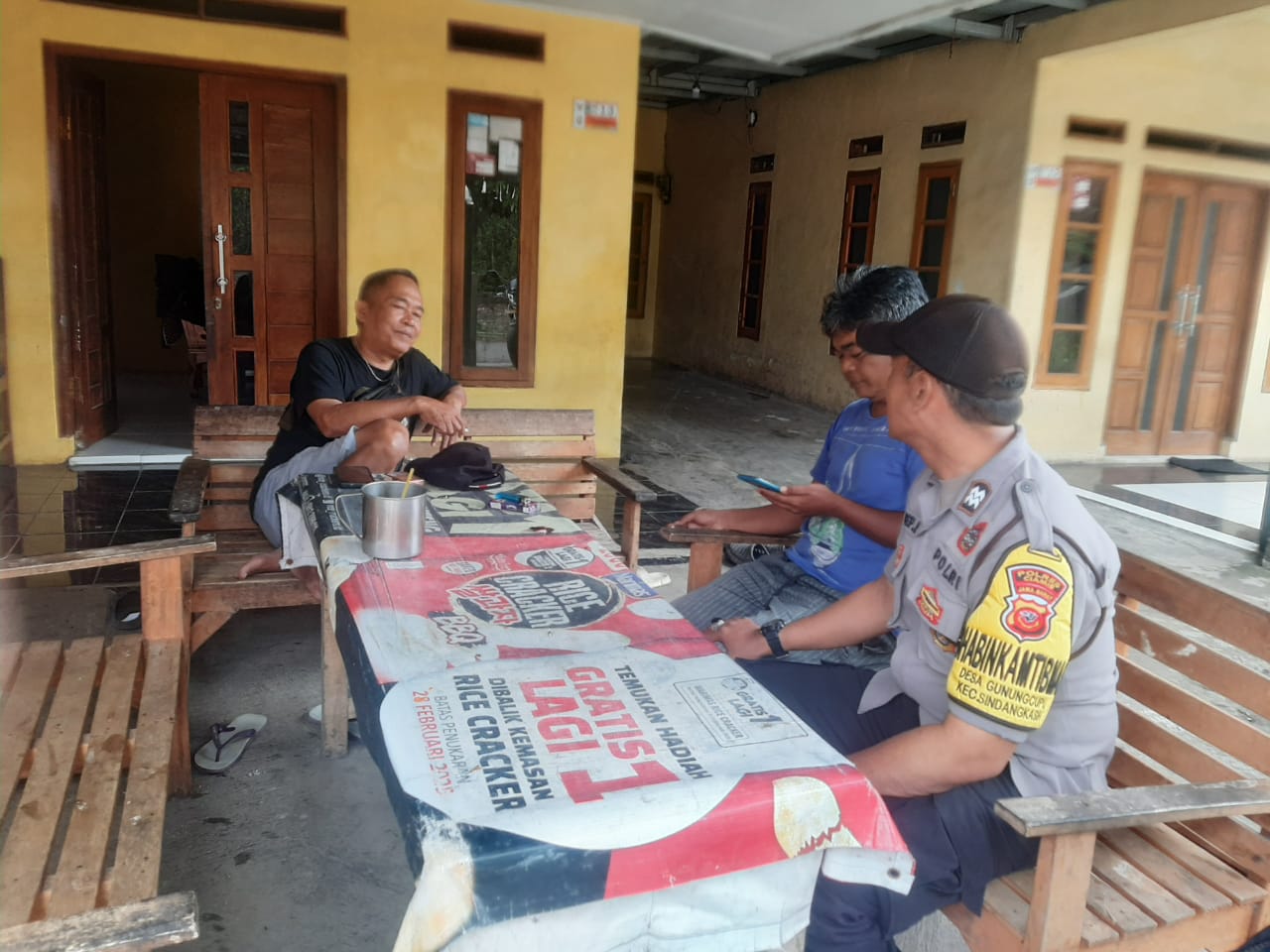 Polsek Cikoneng Intensifkan Sambang Warga, Wujud Peran Polri Jaga Kamtibmas dan Perkuat Kedekatan dengan Masyarakat