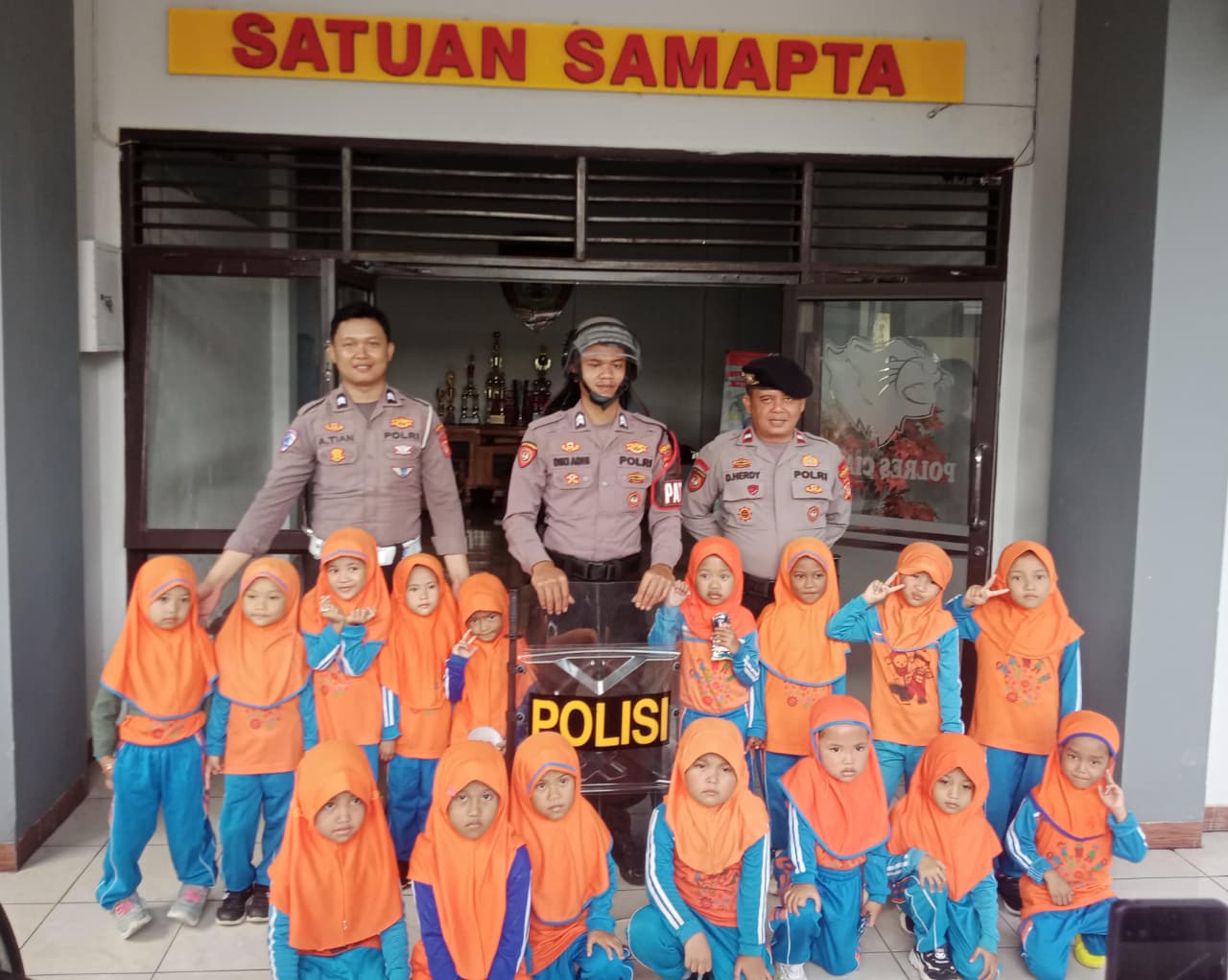 Satlantas Polres Ciamis Gelar Dikmas Lantas Kepada Siswa-Siswi Kober Fajar Tanjungsari