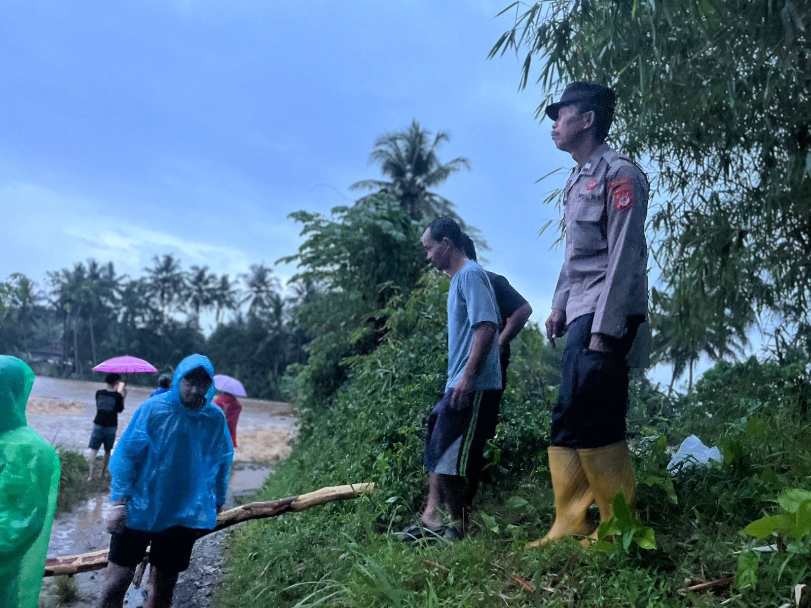Debit Air Tinggi, Dua Sungai di Pamarican Rendam Pemukiman dan Sawah Warga