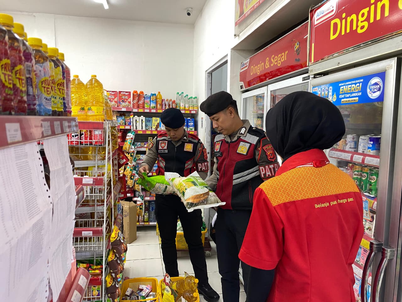 Polres Ciamis Intensifkan Patroli Pemantauan Harga dan Stok Sembako, Pastikan Stabilitas Pasar Tetap Aman