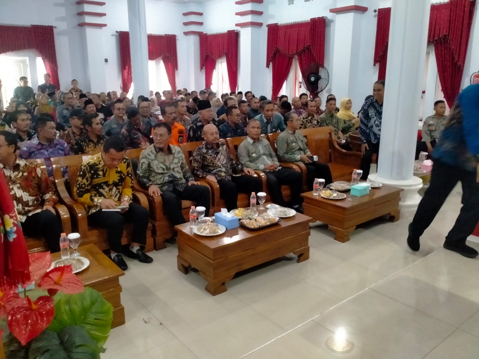 Sinergitas Polri-Pemerintah, Polsek Rancah Ikut Dampingi Pengawasan Bupati di Setiap Desa*
