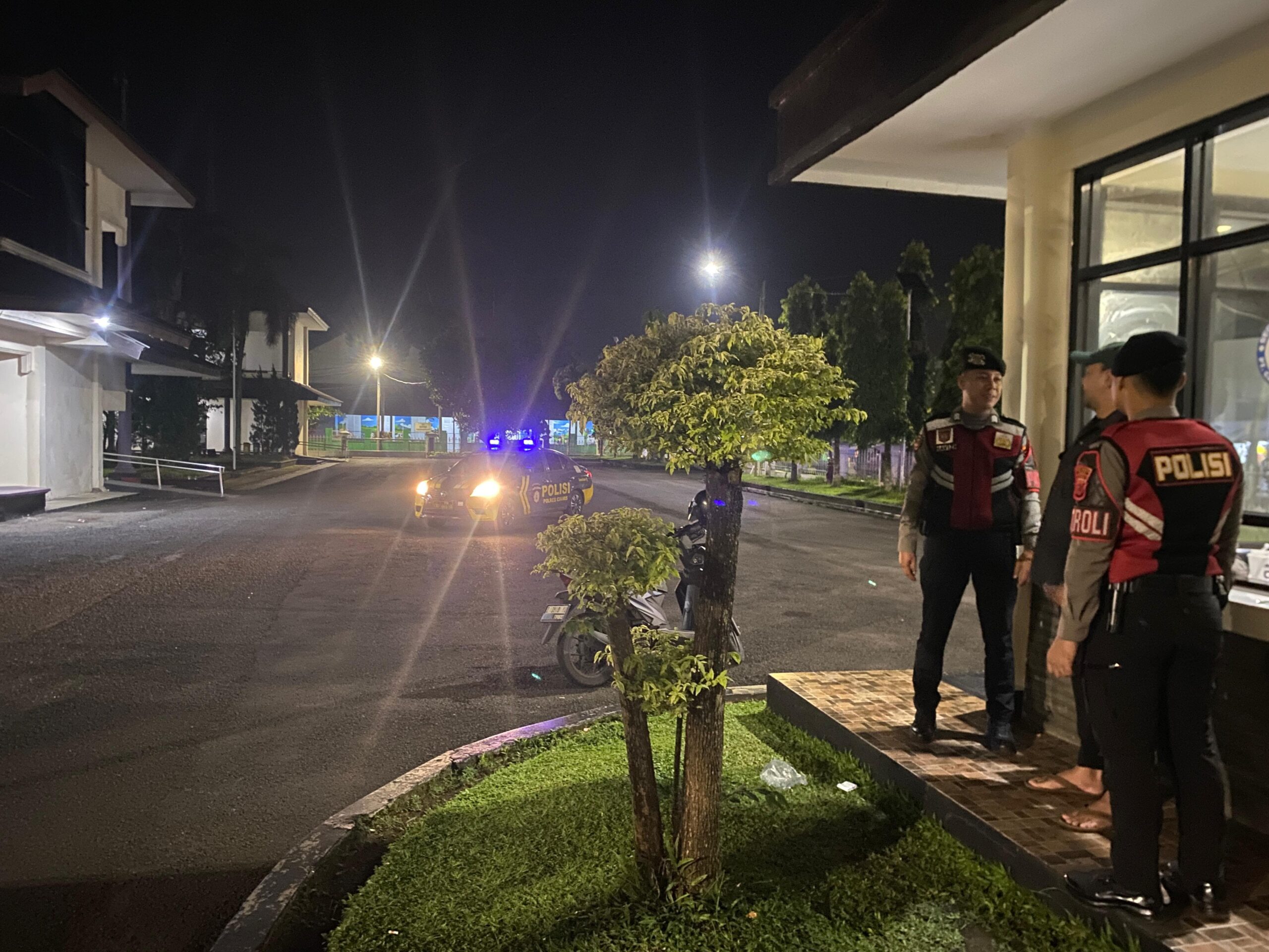 Sat Samapta Polres Ciamis Patroli Kamtibmas ke Obvit, Kantor Dewan Jadi Sasaran Anggota