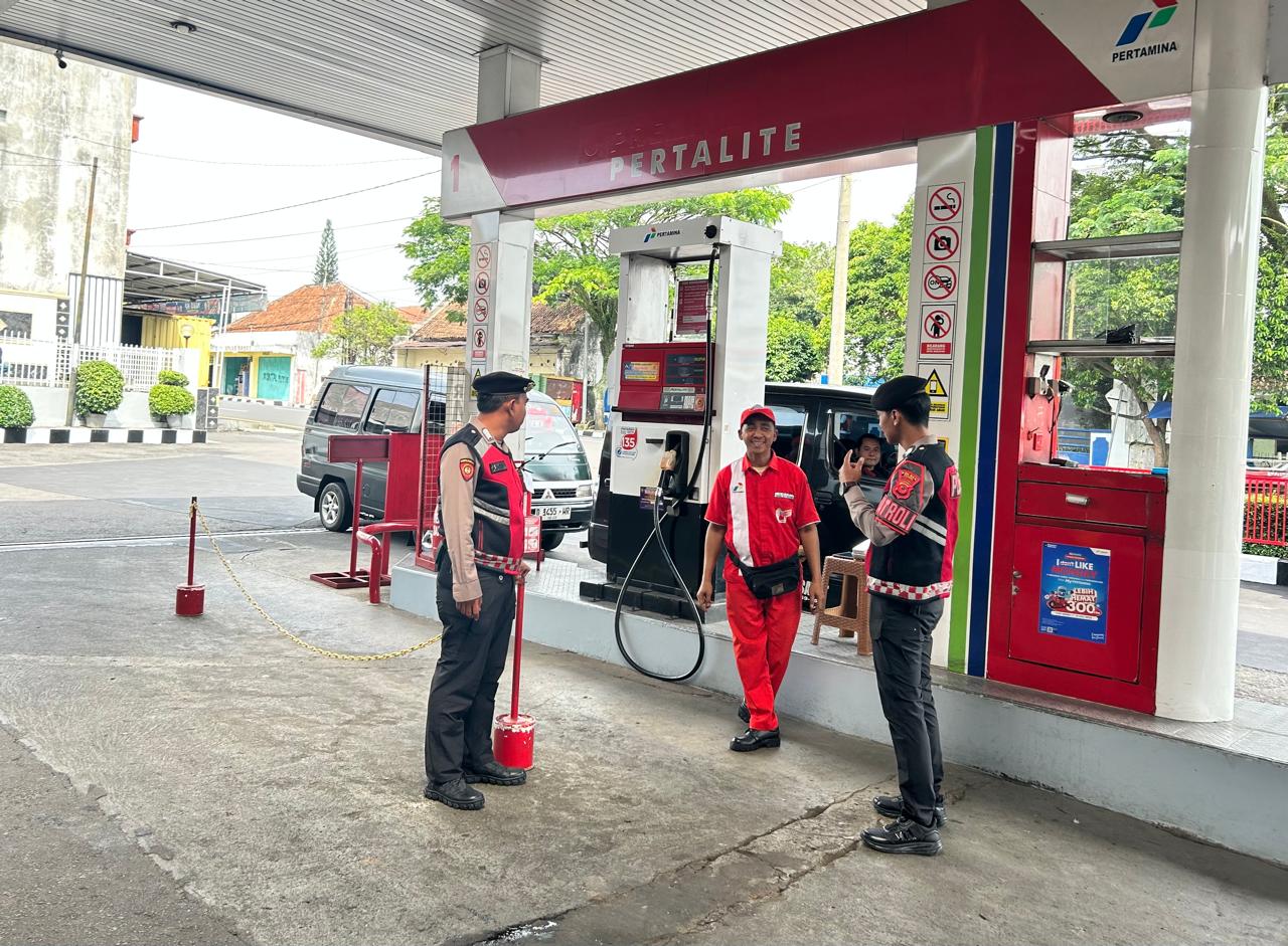 Sat Samapta Polres Ciamis Tingkatkan Patroli Dialogis di SPBU Kota, Perkuat Pencegahan Premanisme dan Kejahatan Jalanan