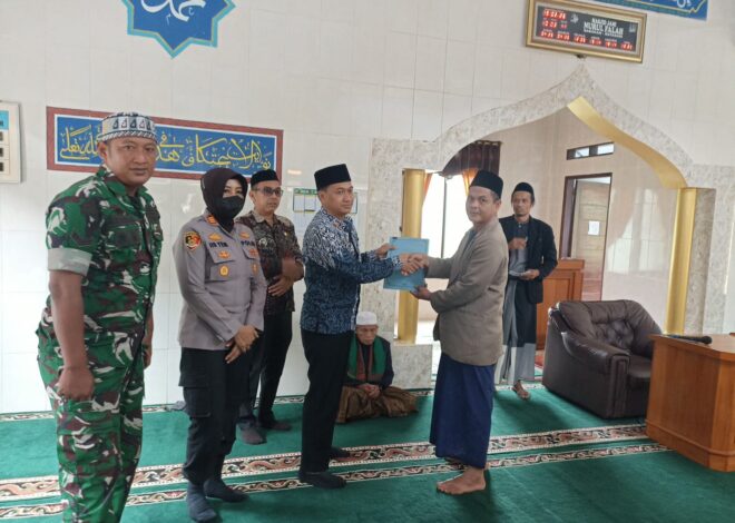 Kapolsek Kawali Hadiri Safari Ramadhan di Jatinagara, Polres Ciamis Perkuat Sinergi dan Jaga Kondusivitas Wilayah