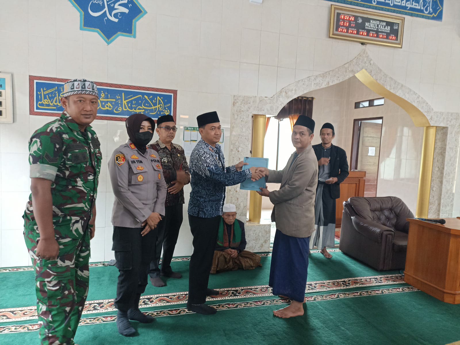 Kapolsek Kawali Hadiri Safari Ramadhan di Jatinagara, Polres Ciamis Perkuat Sinergi dan Jaga Kondusivitas Wilayah