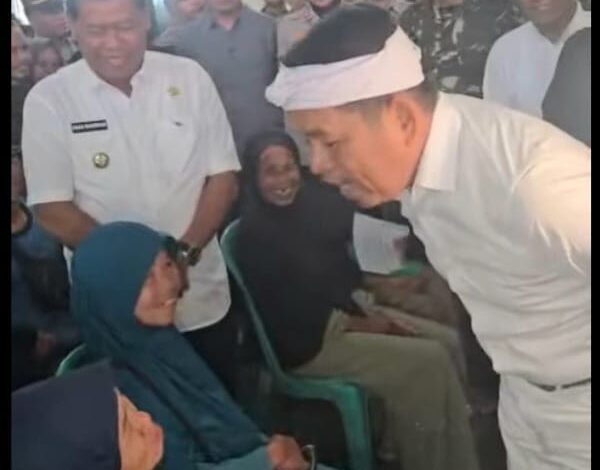 Dedi Mulyadi Tinjau Pergerakan Tanah di Malausma, Siapkan Hunian untuk Warga Terdampak