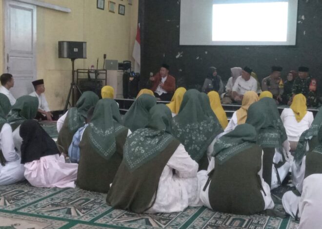 Kelurahan Cibadak Gelar BUKBER, Warga Arahkan Puasa dengan Kegiatan Positif