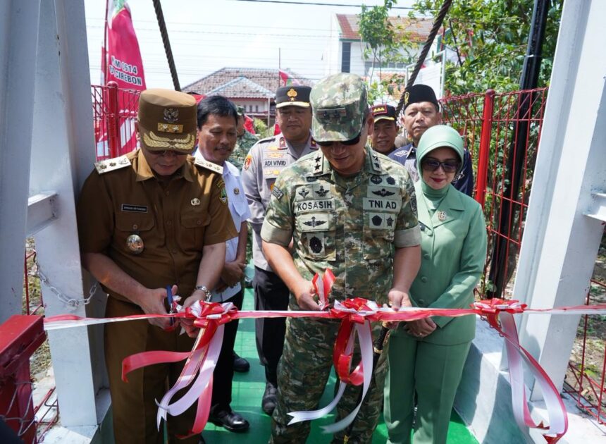 Pangdam III/Siliwangi Resmikan Jembatan Perintis Garuda III di Kota Cirebon