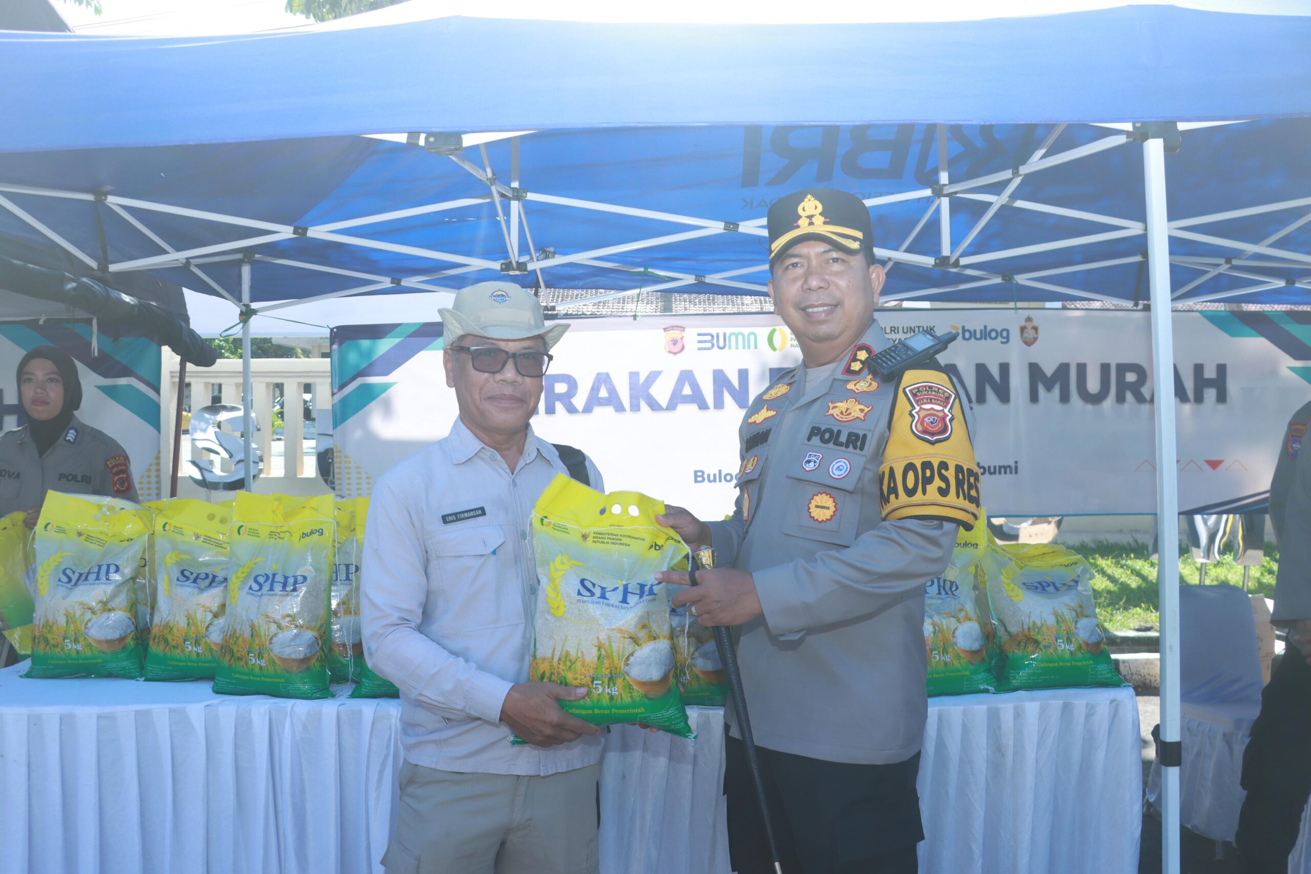 Polres Sukabumi Hadir untuk Rakyat: Sembako Murah