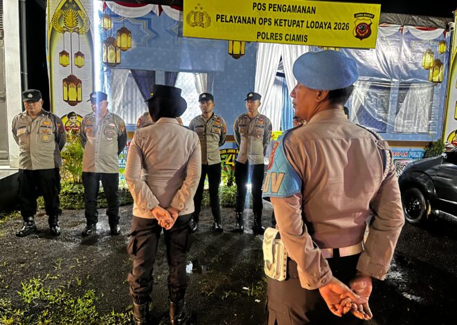 Polsek Kawali Gelar Apel Malam Pengecekan Personel Pos Pam dalam Rangka Ops Ketupat Lodaya 2026