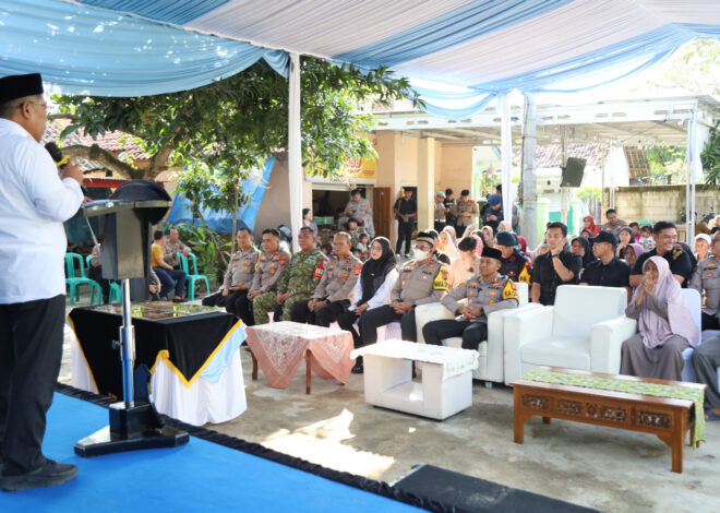 “Polres Karawang Resmikan Rumah Layak Huni dan Jembatan, Wujud Kepedulian untuk Masyarakat”