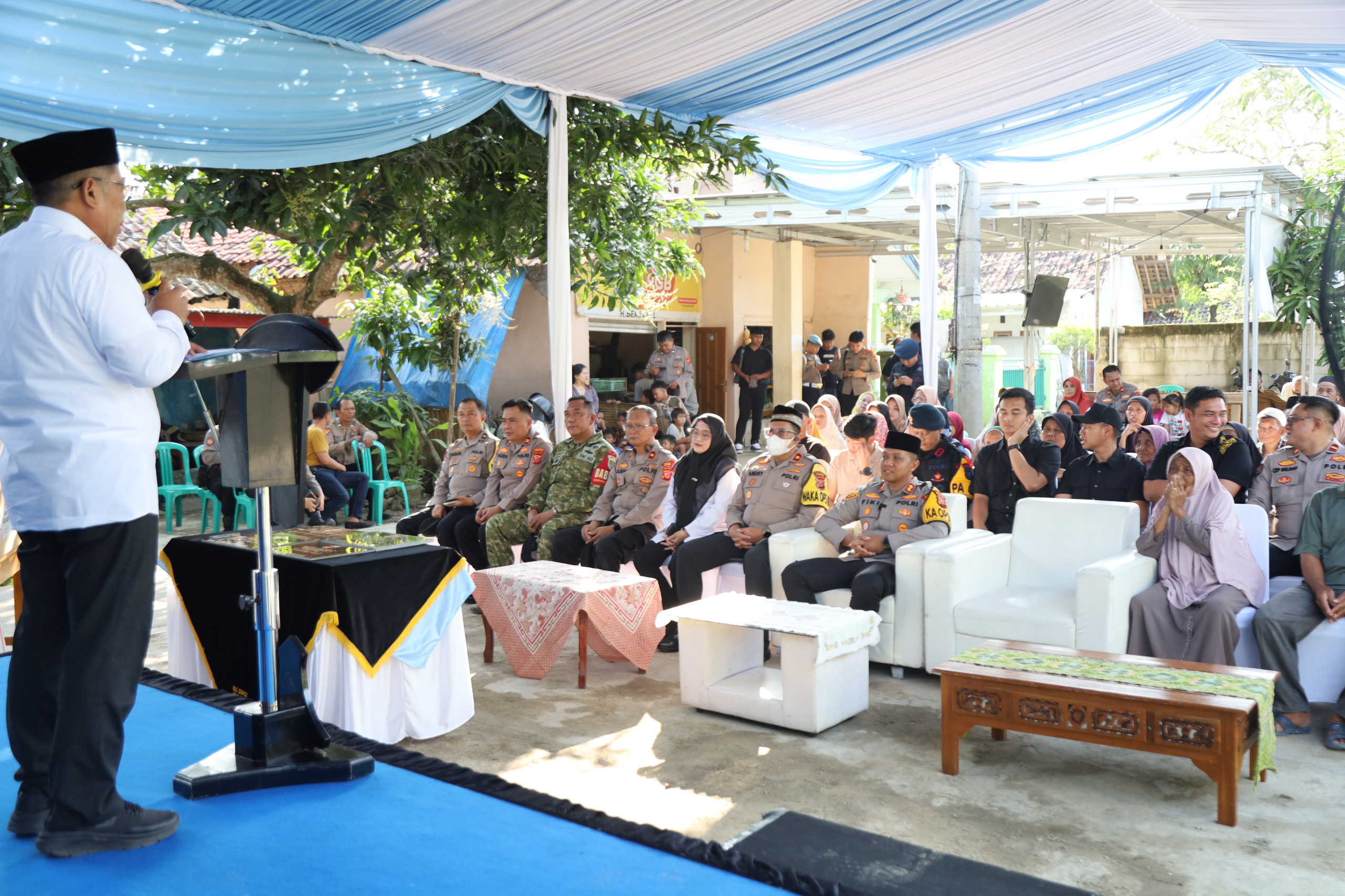 “Polres Karawang Resmikan Rumah Layak Huni dan Jembatan, Wujud Kepedulian untuk Masyarakat”