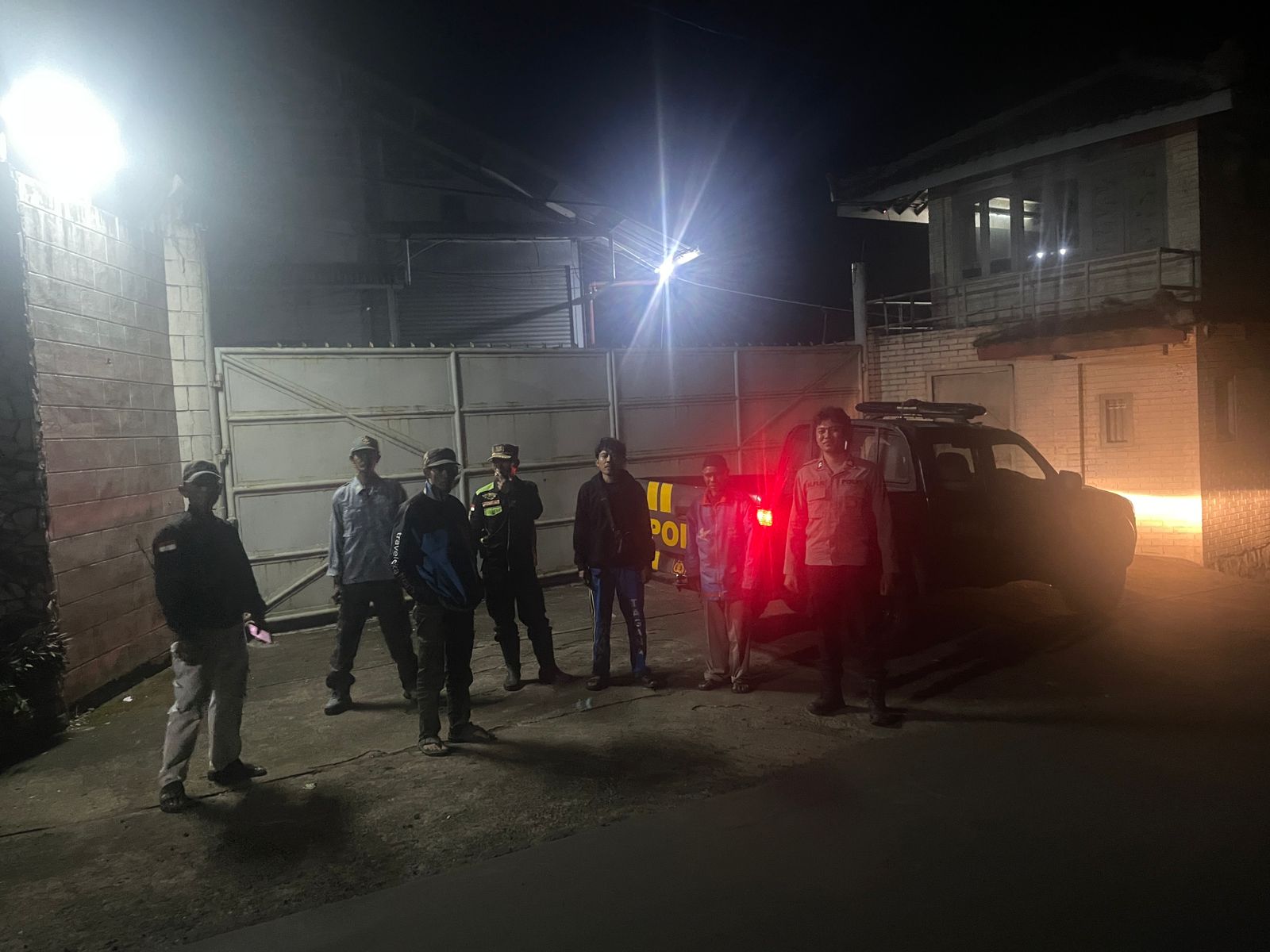 Polsek Bojonggenteng dan Jajaran Porkopicam Perketat Keamanan di Perbatasan Parungkuda