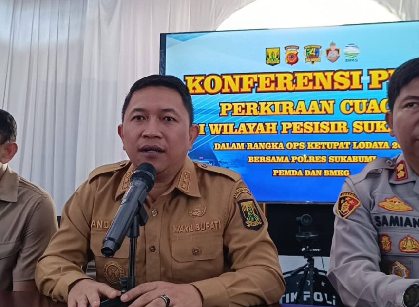 “Wabup Sukabumi Ingatkan Wisatawan Utamakan Keselamatan saat Libur Lebaran di Palabuhanratu”