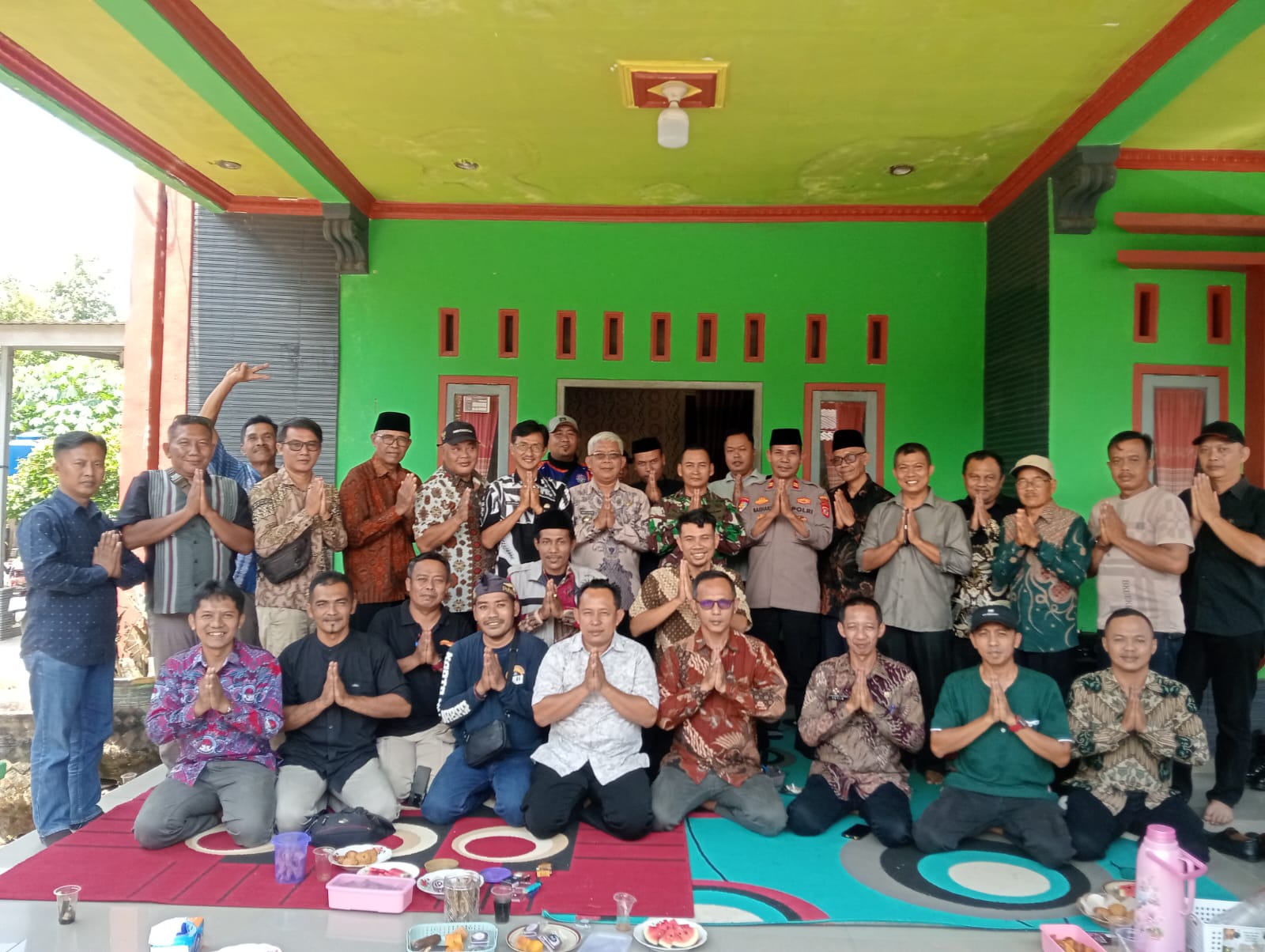 Perkuat Sinergitas, Polsek Pamarican Hadiri Acara Halal Bi Halal APDESI Kecamatan Pamarican