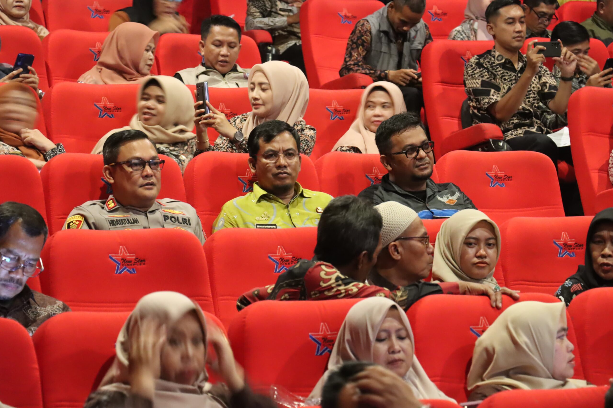 Polres Ciamis Edukasi Generasi Muda Cegah Cyberbullying Lewat Nonton Bareng Film Pendidikan Karakter